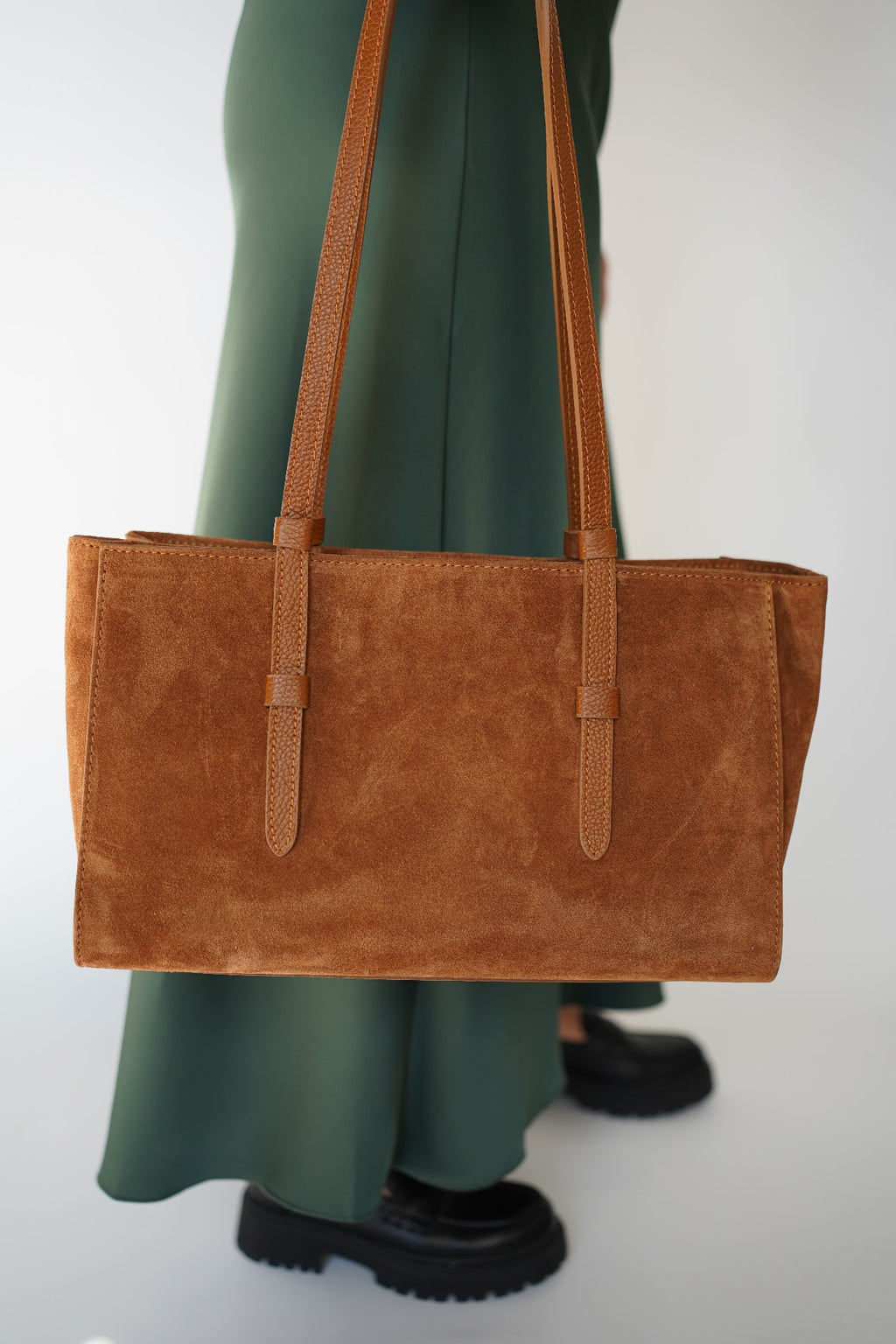 Сумка тоут Leya