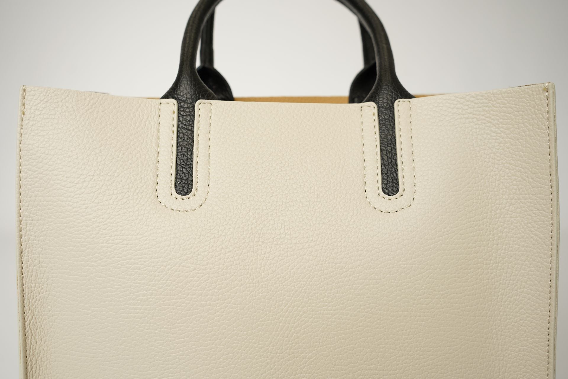 Сумка тоут Tiana