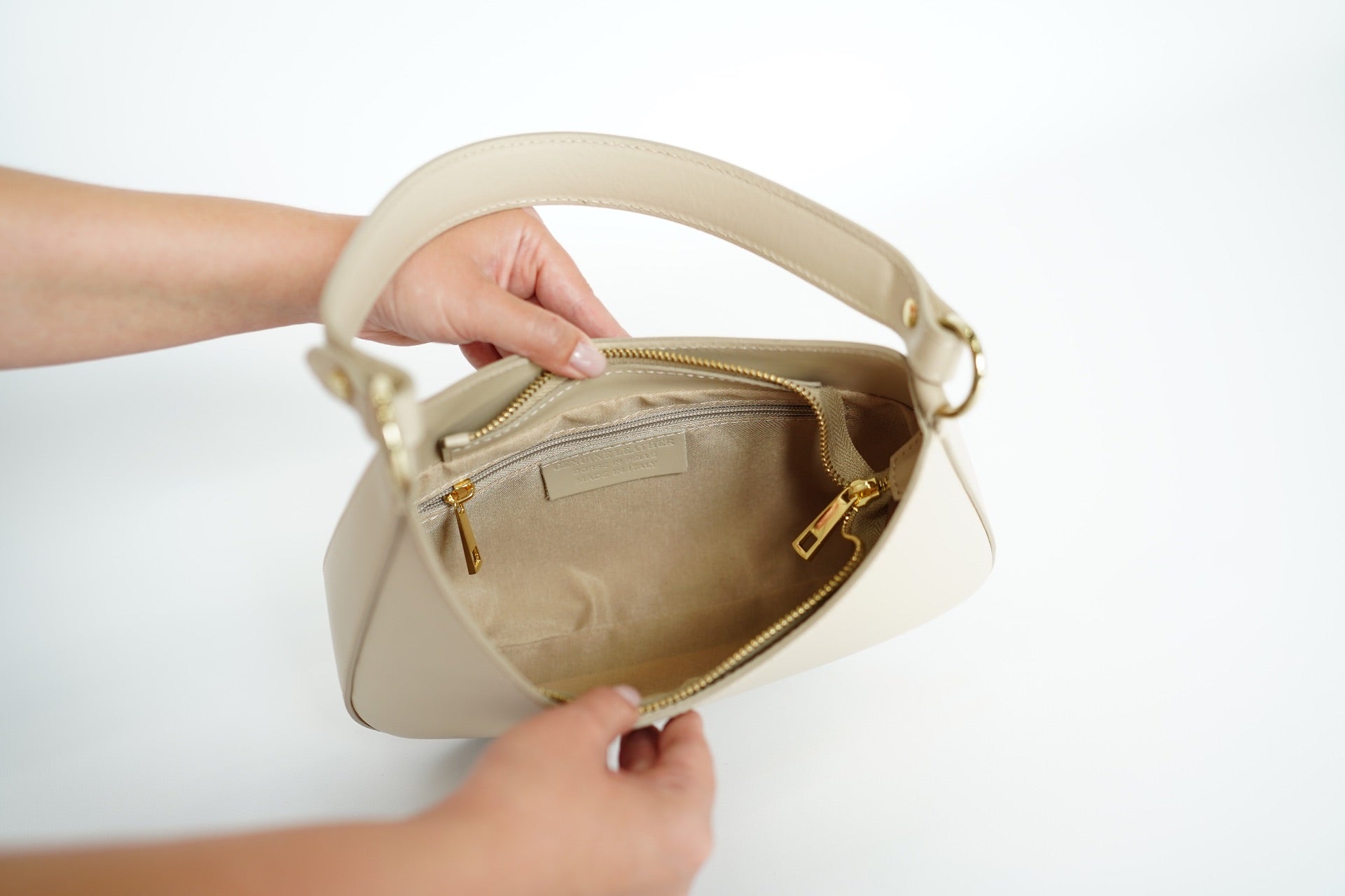 Сумка багет Tisha