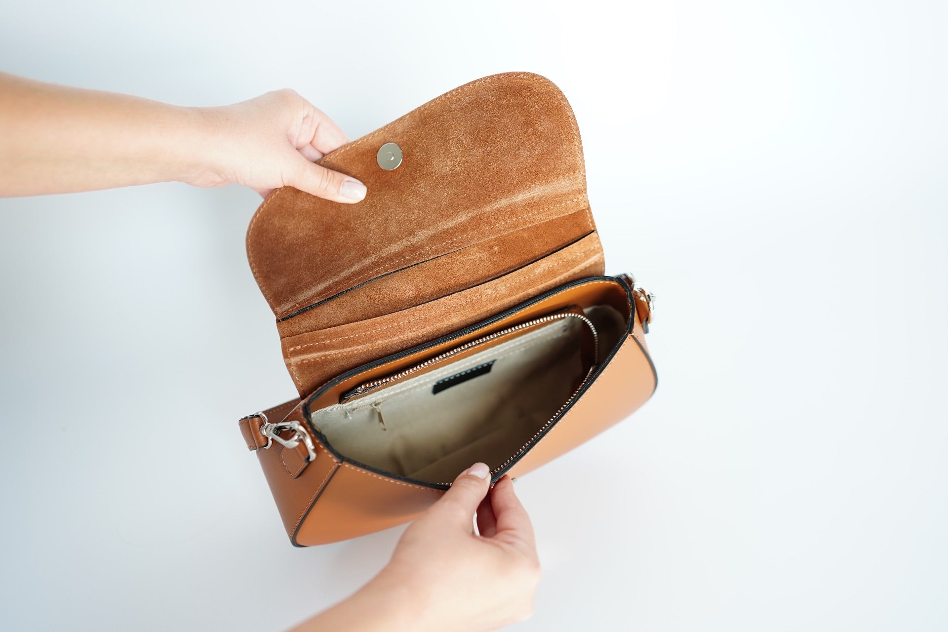 Сумка багет Lizi