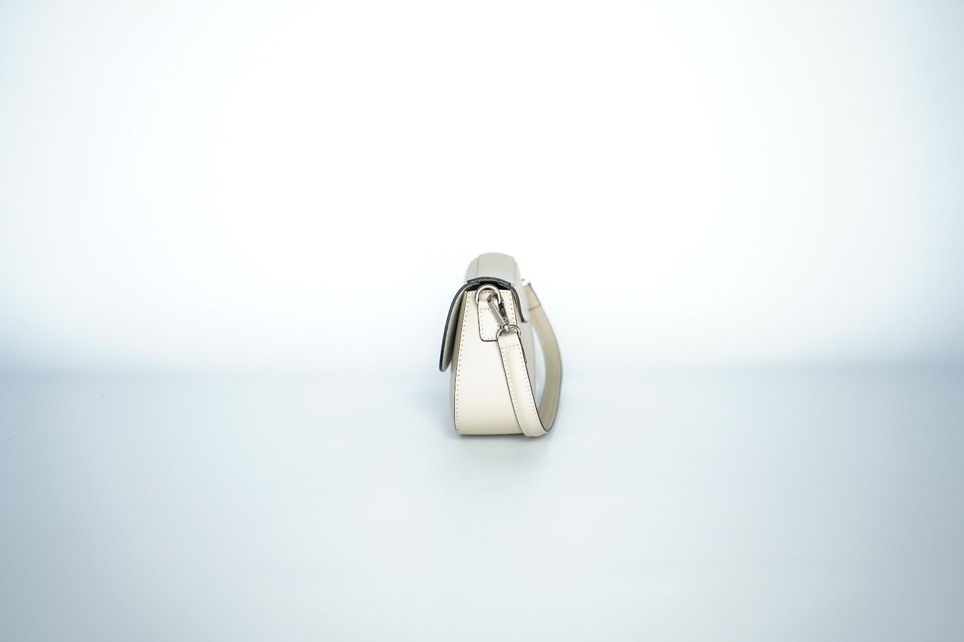 Сумка багет Lizi