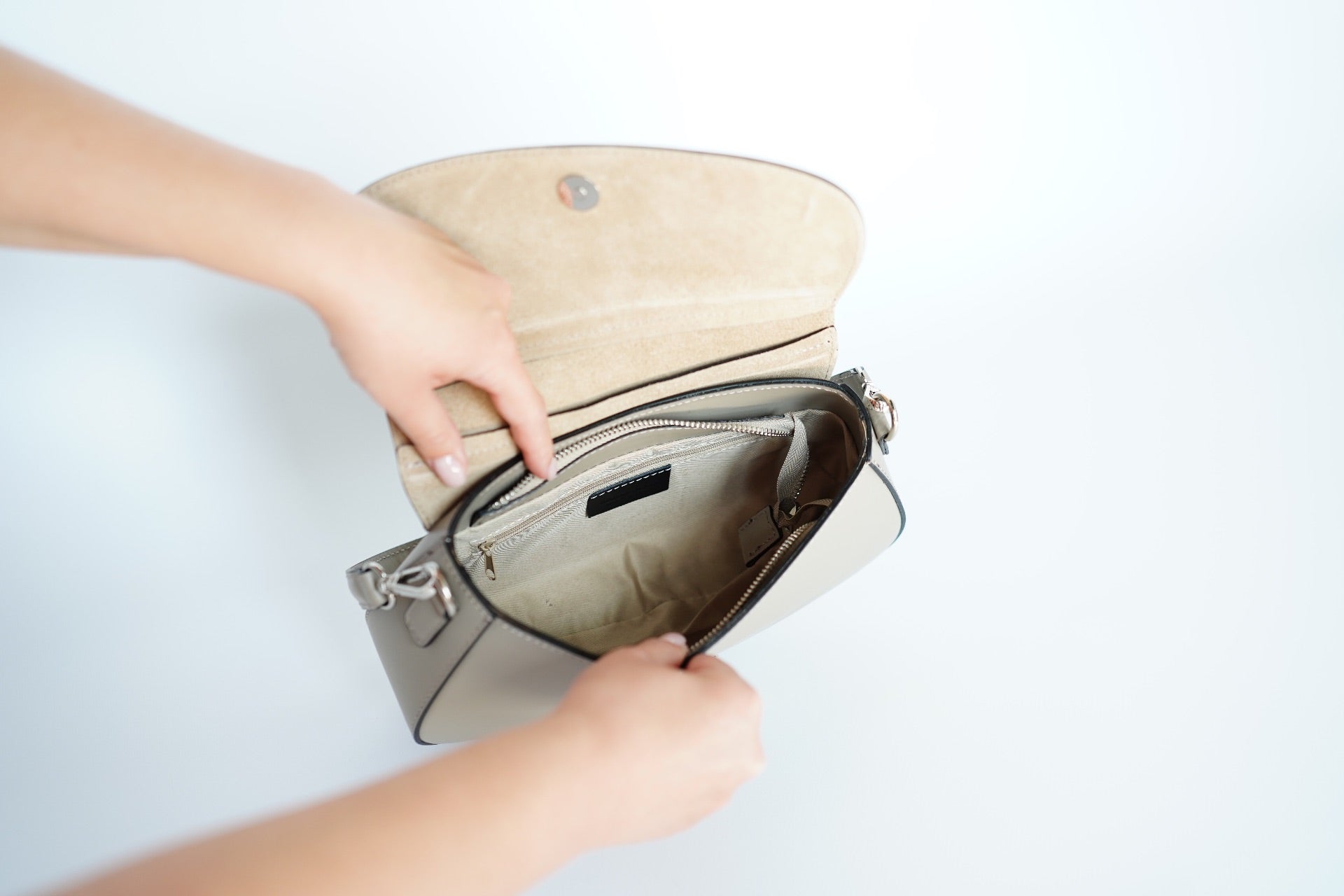 Сумка багет Lizi