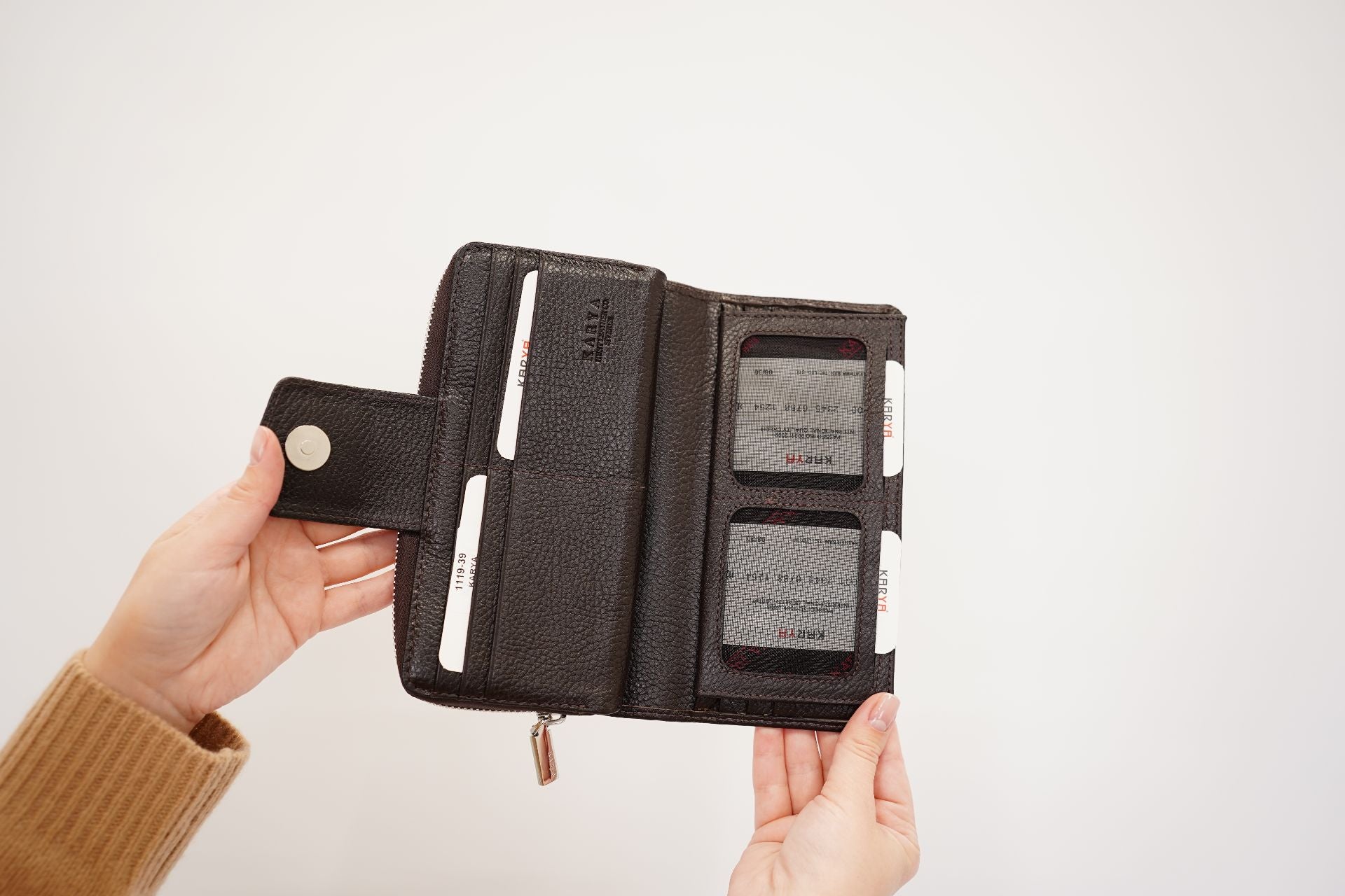 Гаманець 111945