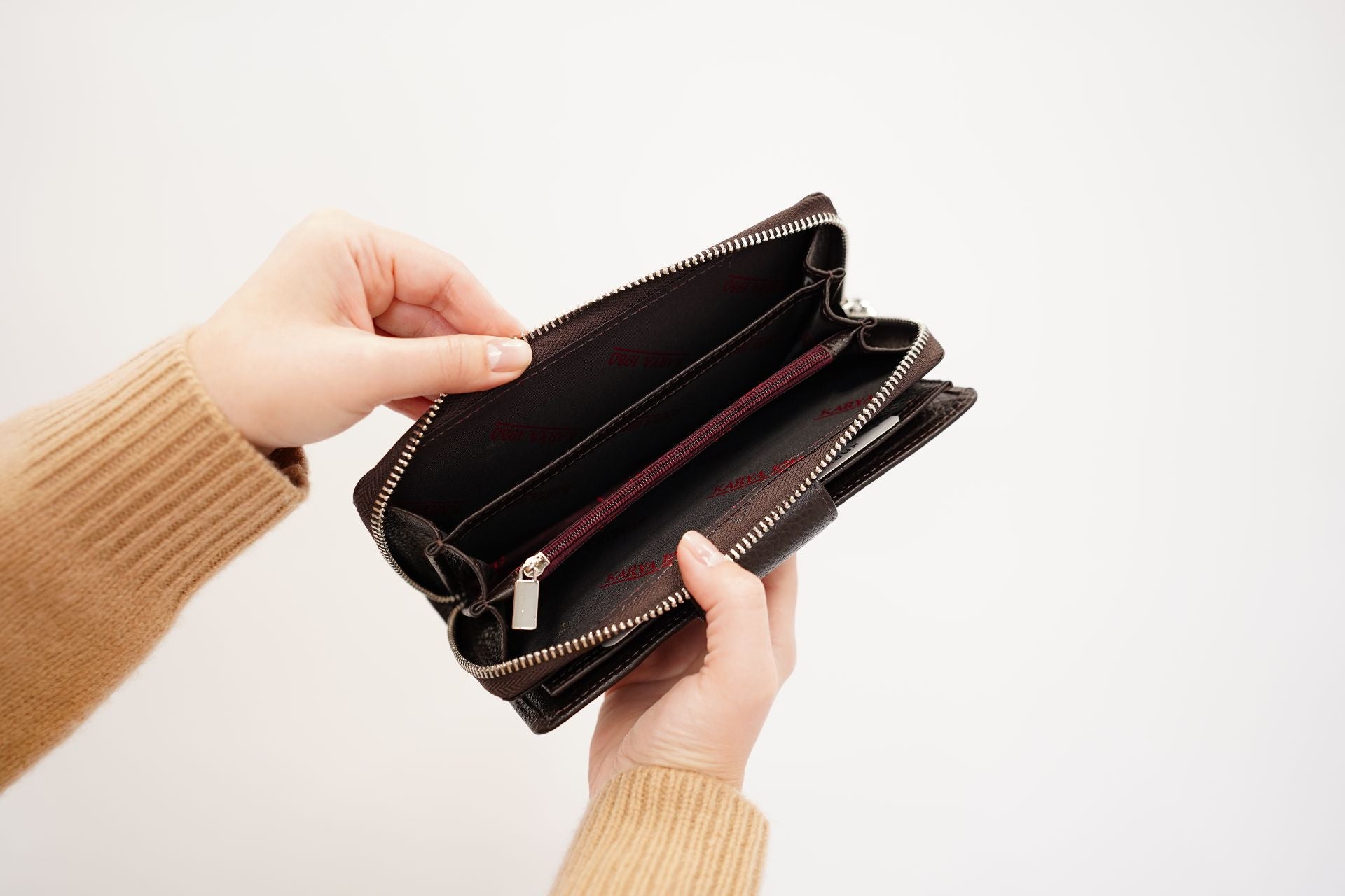 Гаманець 111945