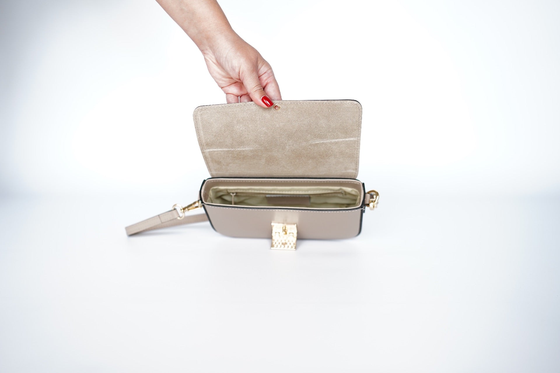 Сумка крос-боді Livi