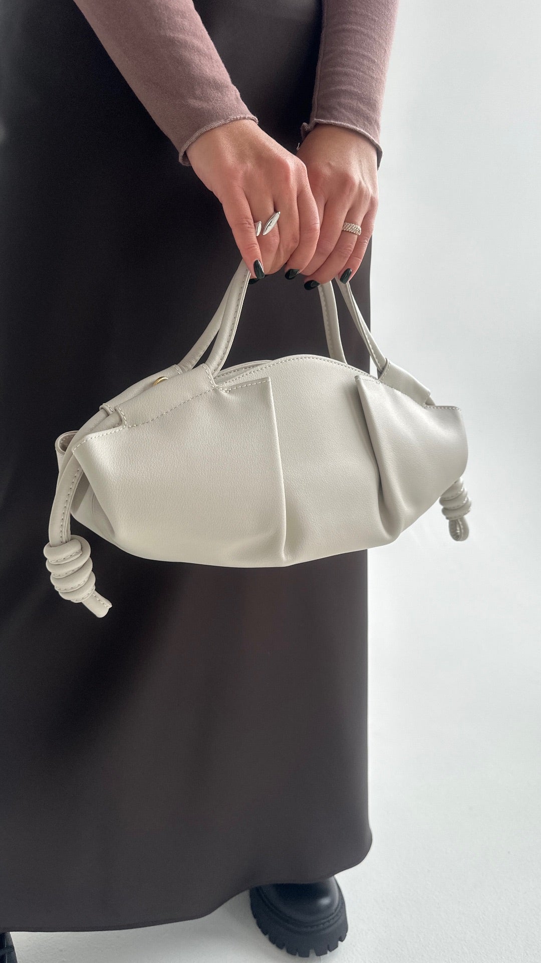 Сумка крос-боді Venece